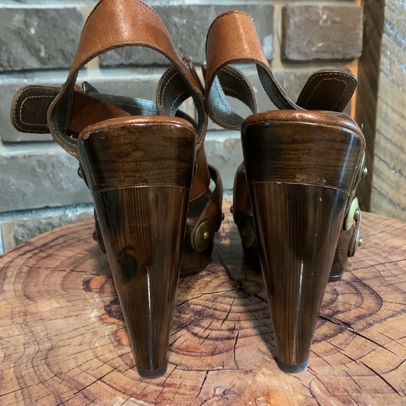 Stuart Weitzman Stiletto - Picture 4 of 10